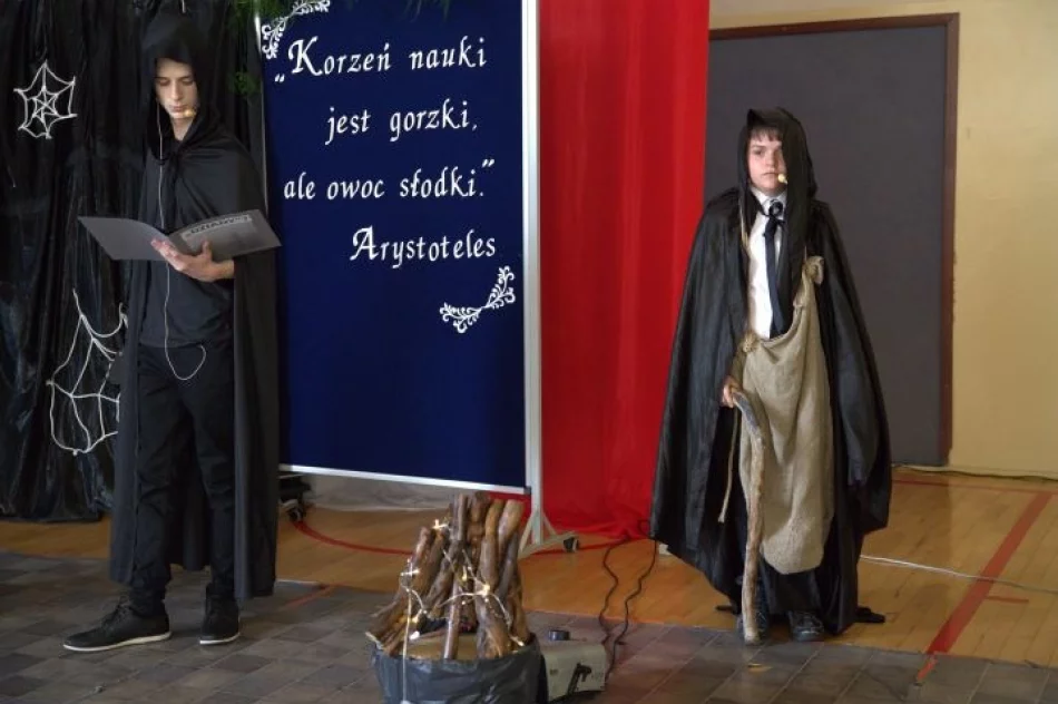 Zakończenie roku szkolnego w miejskich szkołach podstawowych i pożegnanie ośmioklasistów - zdjęcie 10
