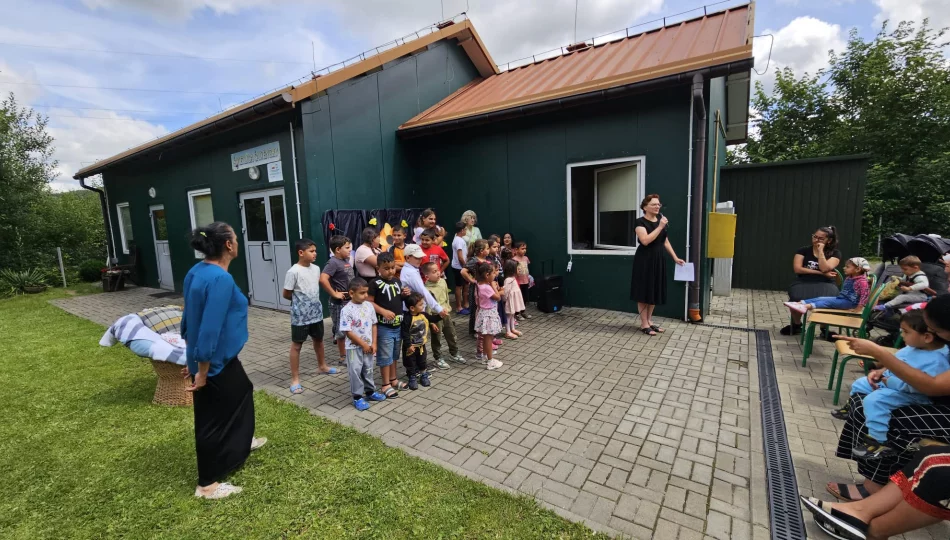 ​Dzień Rodziny w Świetlicy Romskiej w Koszarach - zdjęcie 1