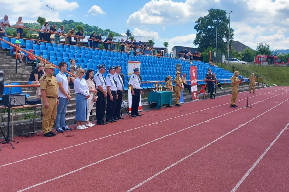 Sportowe zmagania strażaków - zdjęcie 9
