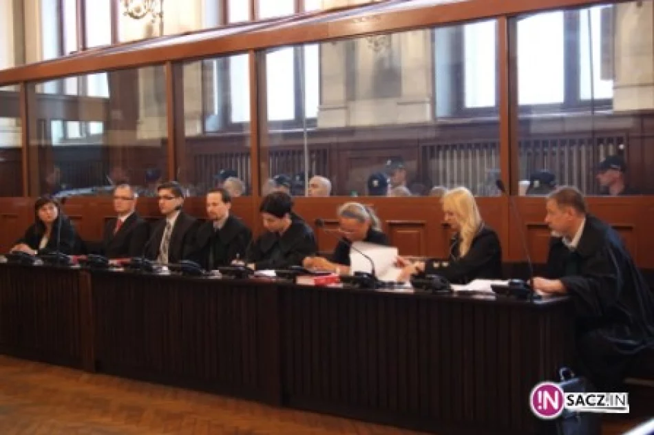 'Zulus', 'Płyta' i ich świta przed sądem - zdjęcie 4