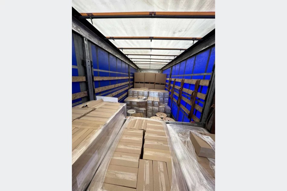 Kolejny transport z pomocą humanitarną dotarł do Truskawca - zdjęcie 4
