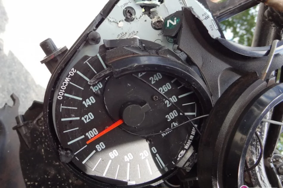 Motocyklista zderzył się z przyczepką - zdjęcie 4