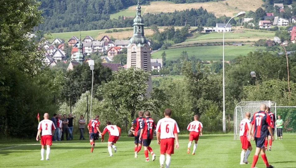 Sukces na boisku, duża promocja miasta - zdjęcie 1