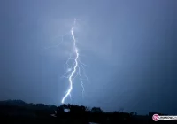 Uwaga na silne burze z gradem (2 st.) - zdjęcie główne