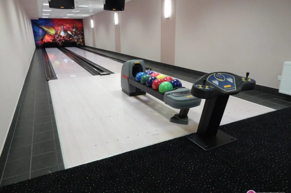 Otwarto kręgielnię, squasha, saunę i łaźnię! - zdjęcie 3