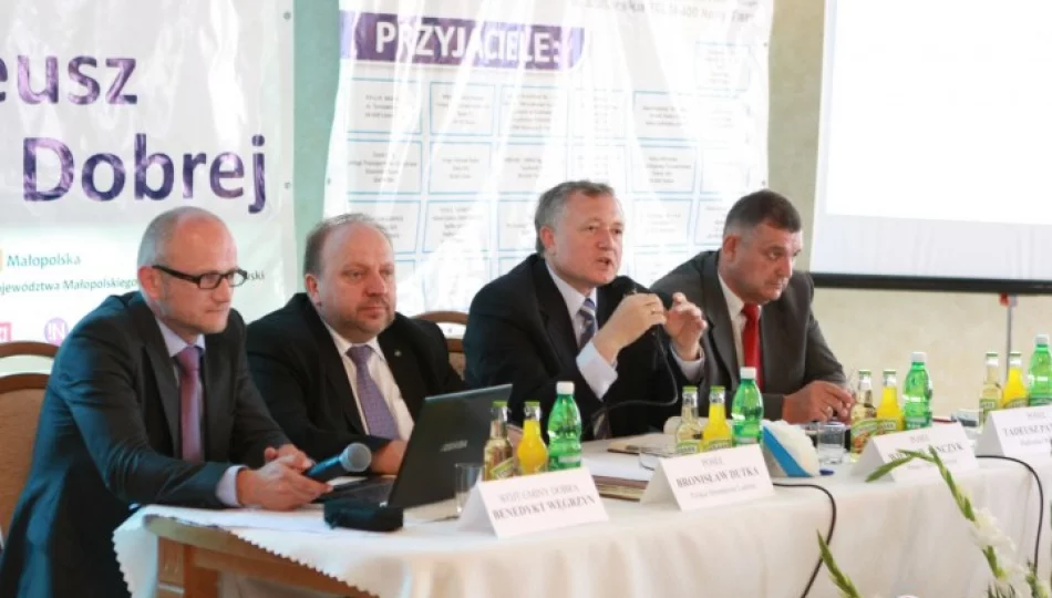 Panel dyskusyjny z udziałem posłów - zdjęcie 1