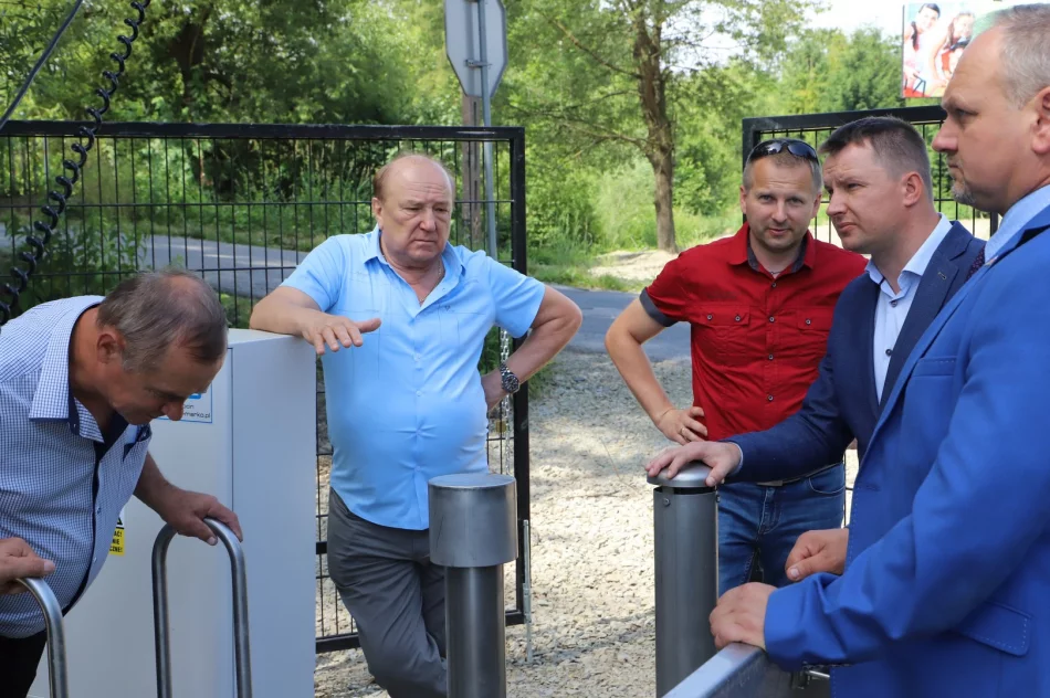 Budowa kanalizacji sanitarnej w miejscowości Kłodne i Męcina - zdjęcie 7