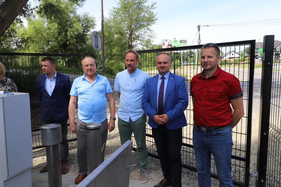 Budowa kanalizacji sanitarnej w miejscowości Kłodne i Męcina - zdjęcie 14