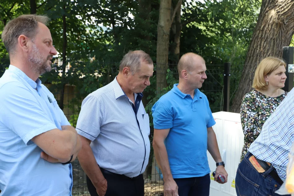 Budowa kanalizacji sanitarnej w miejscowości Kłodne i Męcina - zdjęcie 16