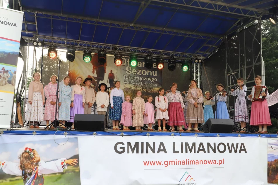 Letni sezon turystyczny otwarty imprezą (ZDJĘCIA) - zdjęcie 2