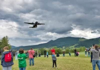 Historyczna inscenizacja zrzutów alianckich  - zdjęcie główne