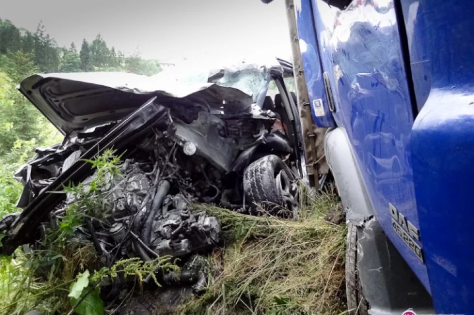 Poważny wypadek - droga odblokowana - zdjęcie 2