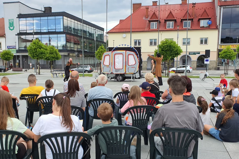 Rozpoczął się 37. ULICA Festival. Zobacz spektakl międzynarodowej grupy na rynku - zdjęcie 7