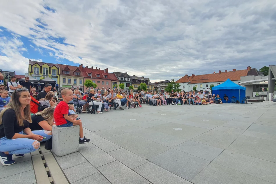 Rozpoczął się 37. ULICA Festival. Zobacz spektakl międzynarodowej grupy na rynku - zdjęcie 16
