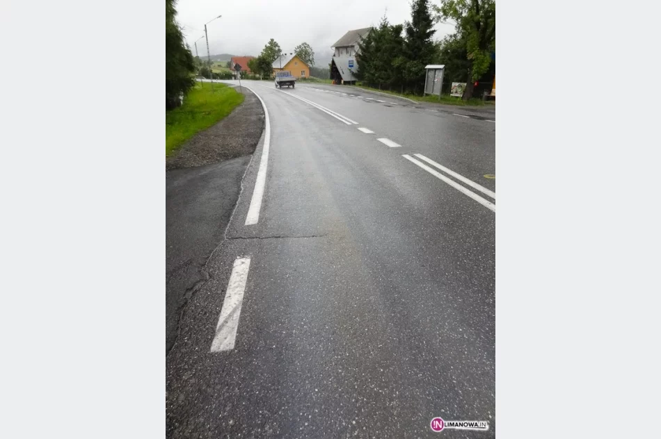 Śliska droga od oleju - zdjęcie 2