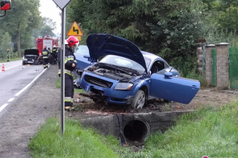 Niebezpieczny wypadek przy wyprzedzaniu - zdjęcie 4