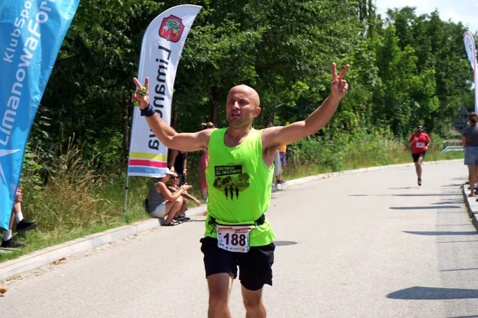 264 uczestników XIII edycji biegu „Limanowa Forrest” - zdjęcie 7