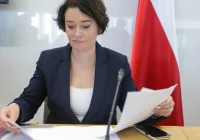 Trzema projektami dot. aborcji zajmie się we wtorek sejmowa komisja nadzwyczajna - zdjęcie główne