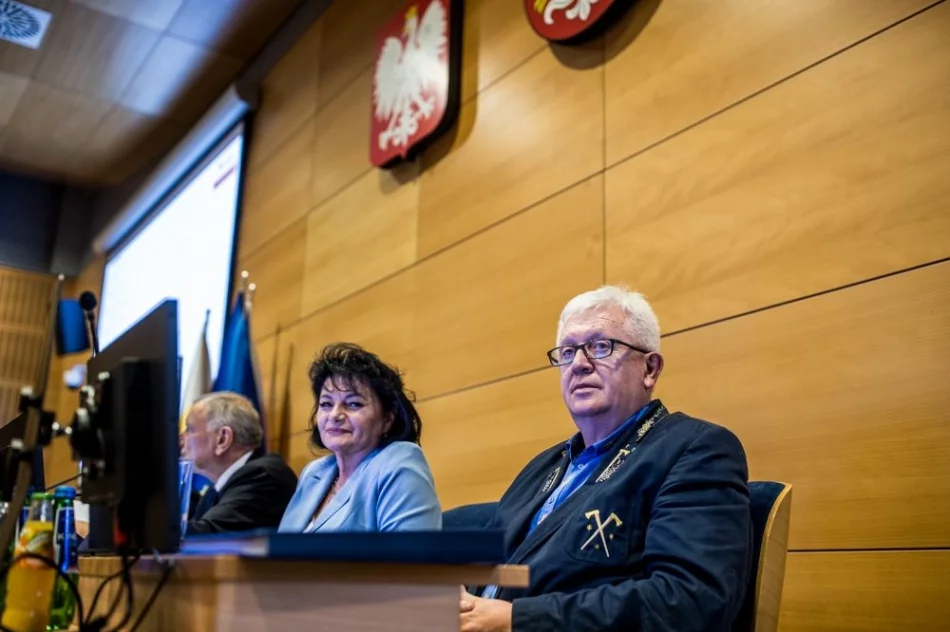 VIII sesja sejmiku: nowy wiceprzewodniczący i składy komisji - zdjęcie 14