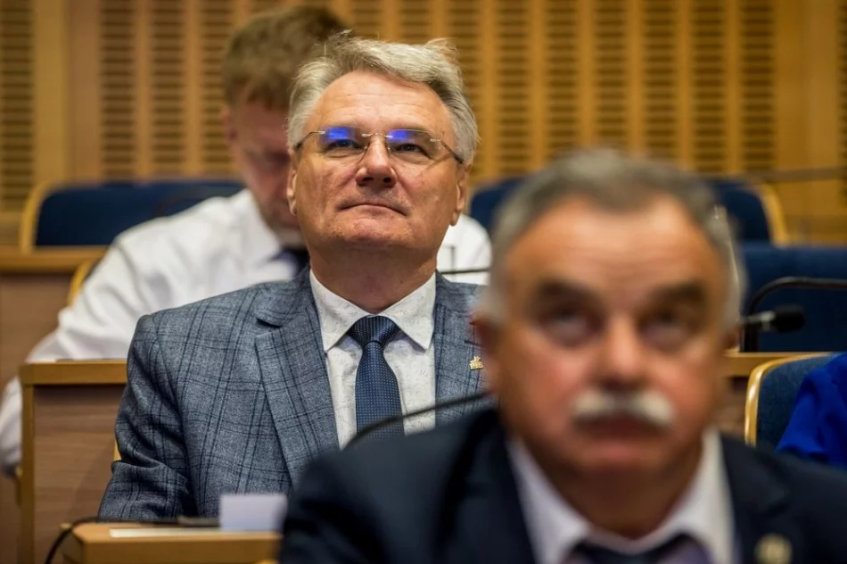 VIII sesja sejmiku: nowy wiceprzewodniczący i składy komisji - zdjęcie 17