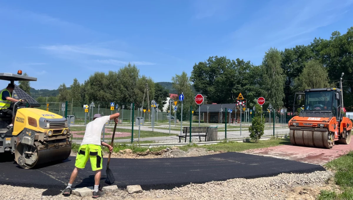 Ścieżka rowerowa w budowie/fot.: UG Tymbark