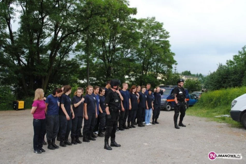 Ćwiczyli razem z policją przed Euro 2012 - zdjęcie 3