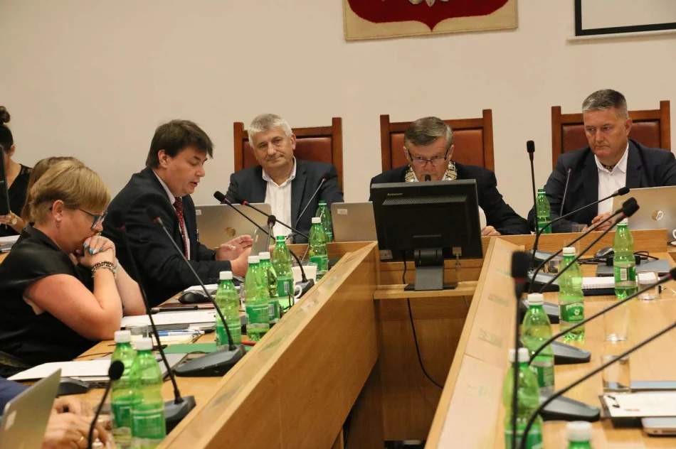 Nowy radny złożył ślubowanie, powołano Komisje Rady Miasta - zdjęcie 14