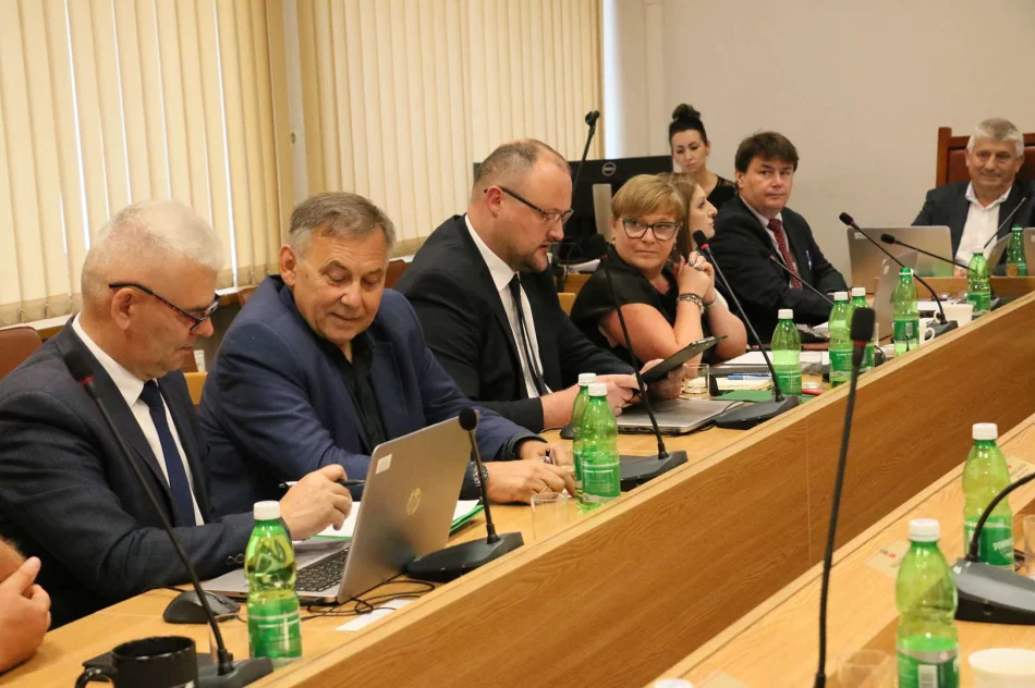 Nowy radny złożył ślubowanie, powołano Komisje Rady Miasta - zdjęcie 16