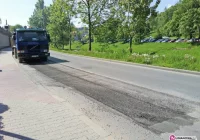 Naprawiają drogę - zdjęcie główne