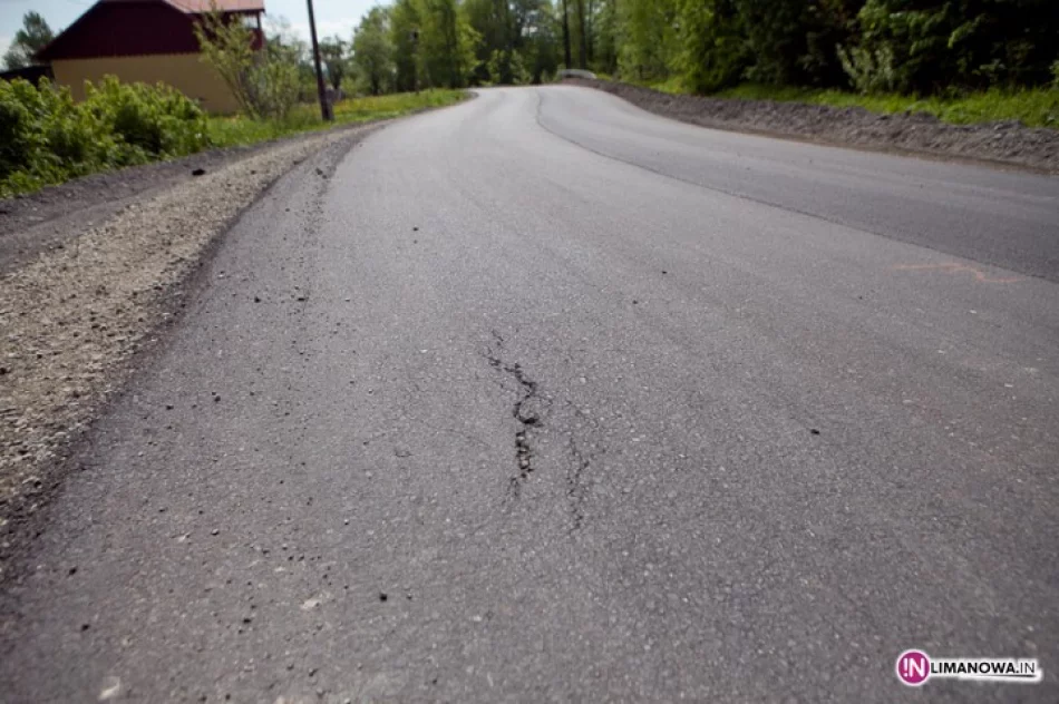Nowy asfalt... do wymiany - zdjęcie 2