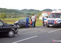 Wypadek na prostej - zdjęcie główne