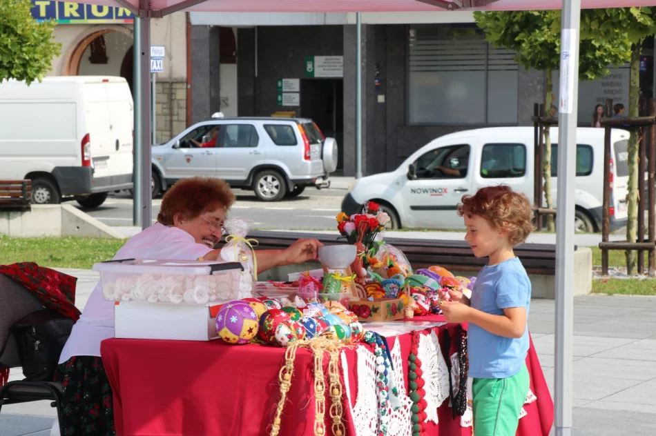 “Gosposie” promowały zagórzańskie kulinaria - zdjęcie 2