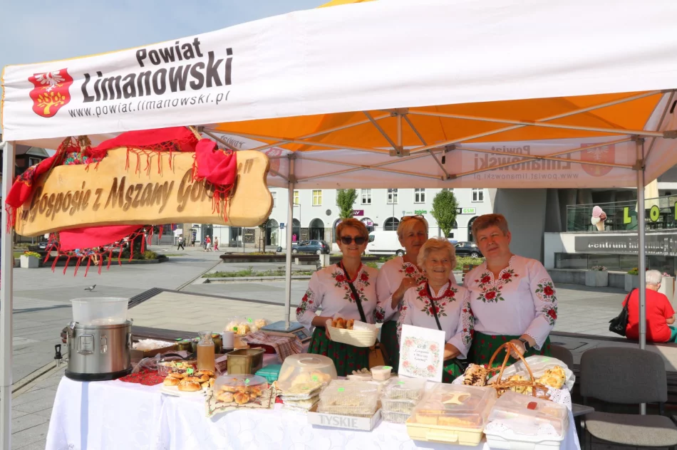 “Gosposie” promowały zagórzańskie kulinaria - zdjęcie 4