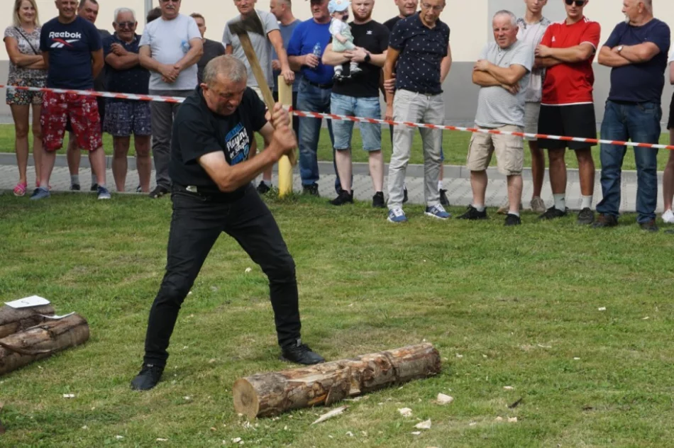 Rzut gumiakiem i tarcie marchewki - rywalizowały sołeckie drużyny (ZDJĘCIA) - zdjęcie 19