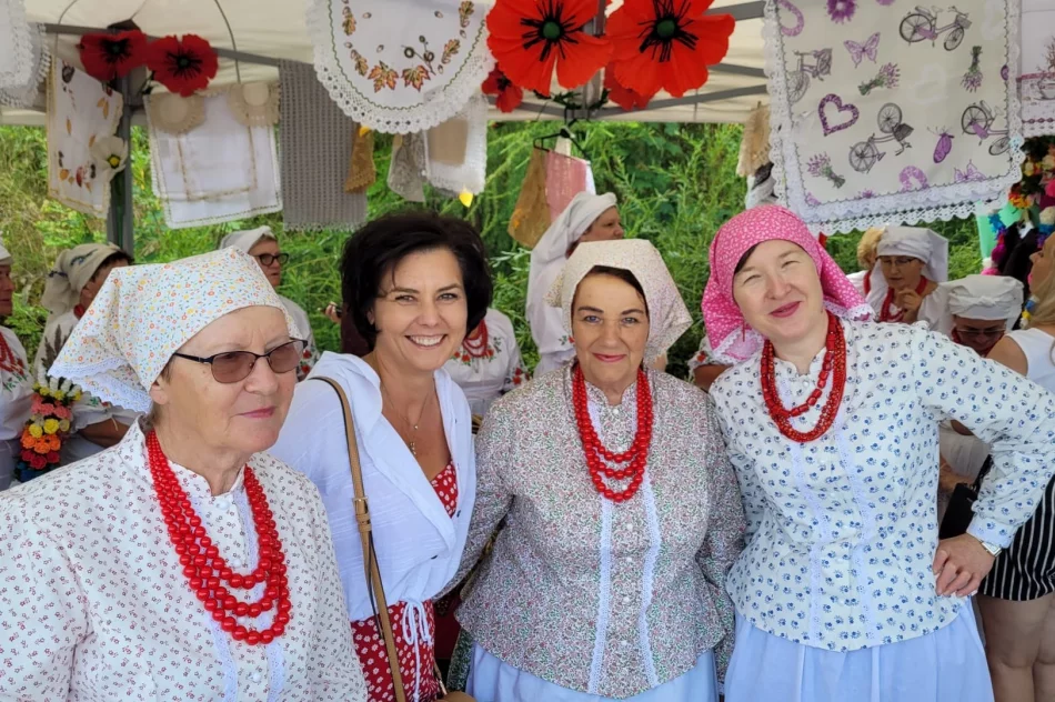 Jubileuszowy przegląd dorobku KGW (ZDJĘCIA) - zdjęcie 11