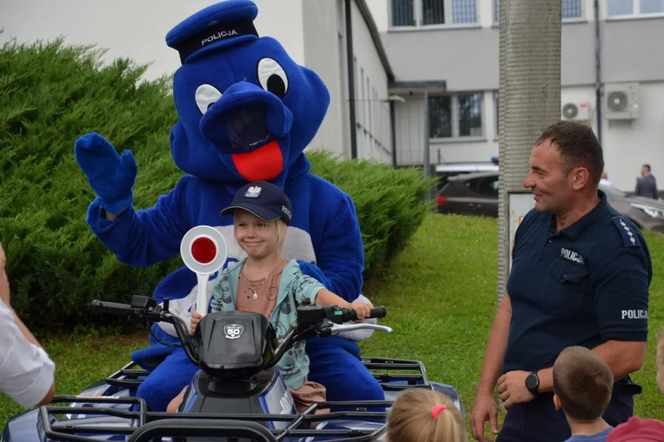Policjanci obchodzili swoje święto - 50 funkcjonariuszy z awansem (ZDJĘCIA) - zdjęcie 6