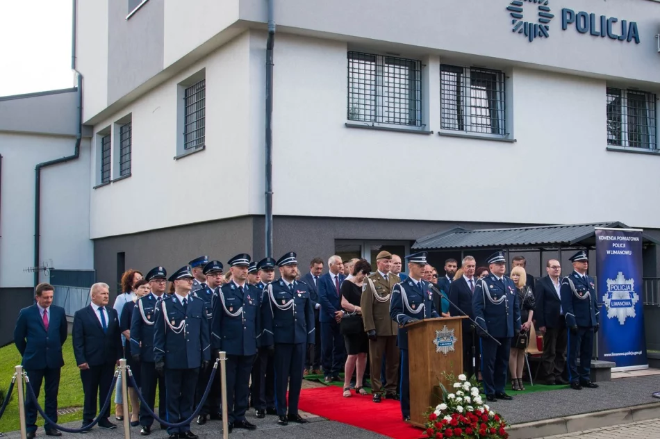Policjanci obchodzili swoje święto - 50 funkcjonariuszy z awansem (ZDJĘCIA) - zdjęcie 8