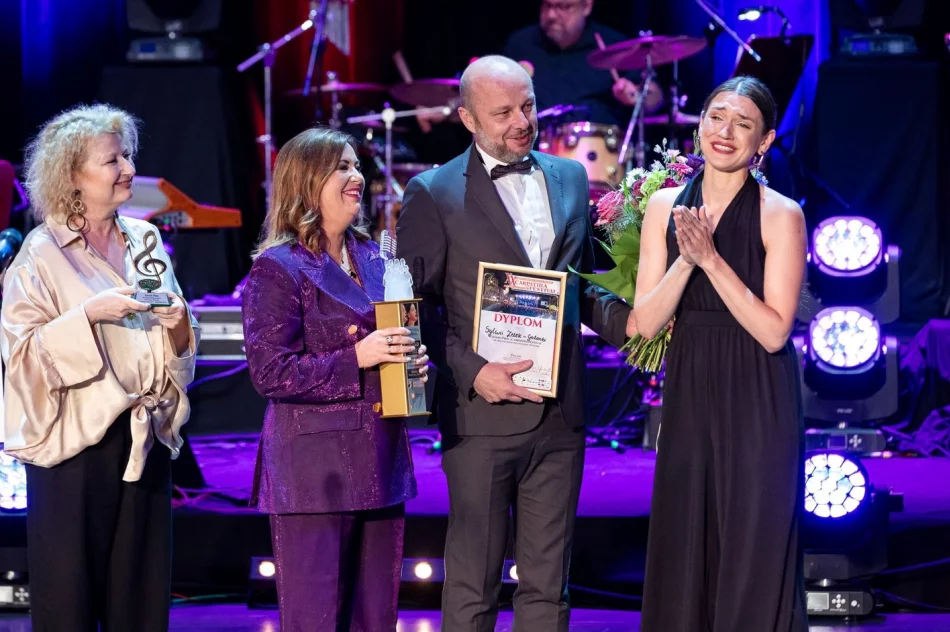 Sylwia Zelek-Golonka zdobyła Grand Prix na Międzynarodowym Festiwalu „Carpathia” - zdjęcie 3