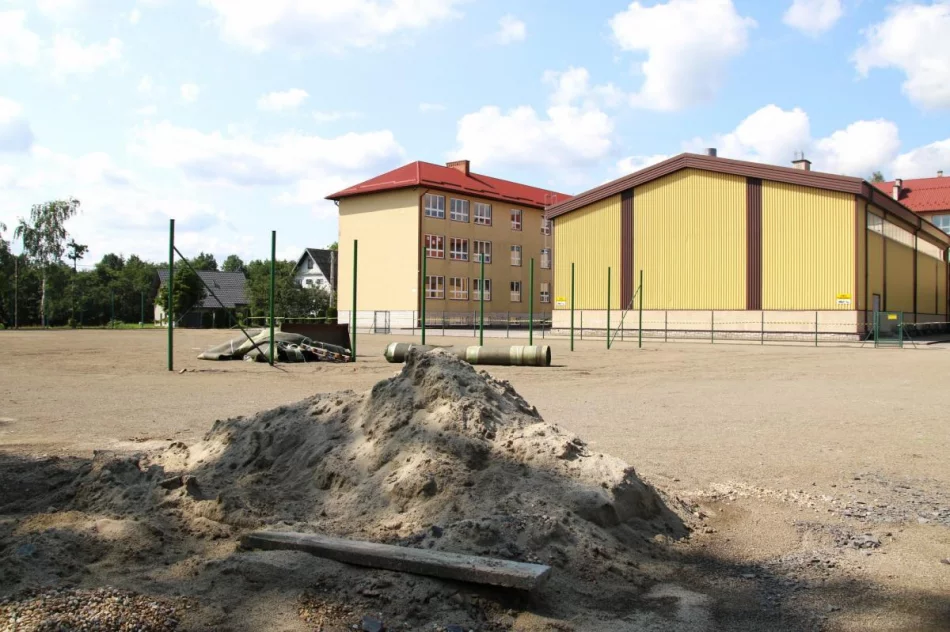 Remont kompleksu boisk sportowych  - zdjęcie 5