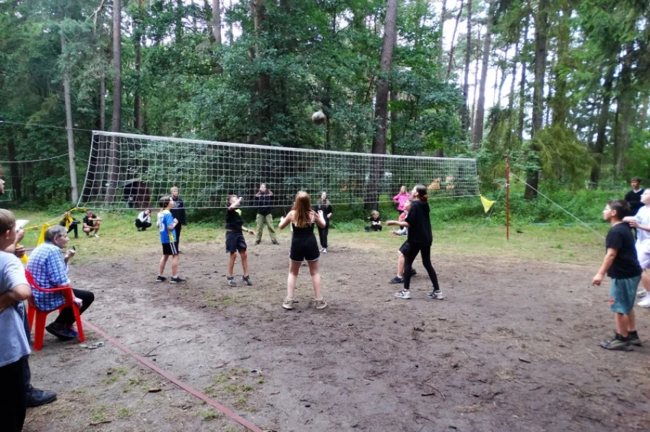 Dzieci z Ukrainy na obozie harcerskim (ZDJĘCIA) - zdjęcie 7
