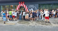 Tłum klientów na otwarciu KFC (ZDJĘCIA) - zdjęcie 2