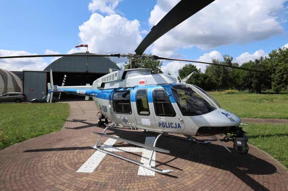 Nowy śmigłowiec małopolskiej policji (ZDJĘCIA) - zdjęcie 6