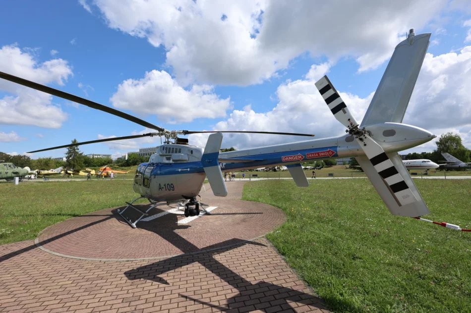 Nowy śmigłowiec małopolskiej policji (ZDJĘCIA) - zdjęcie 9