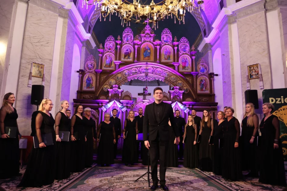 Limanowski chór wystąpił na Festiwalu Dziedzictwa Kresów (ZDJĘCIA, WIDEO) - zdjęcie 19