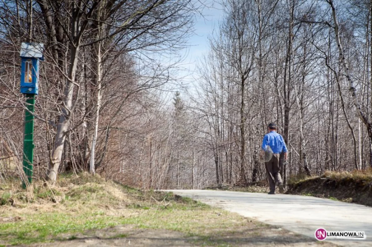 Sami zbudowali 1,5 km drogi