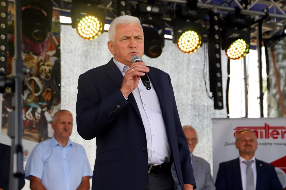 Tłumy na Beskidzkich Rytmach i Smakach w Starej Wsi - zdjęcie 14