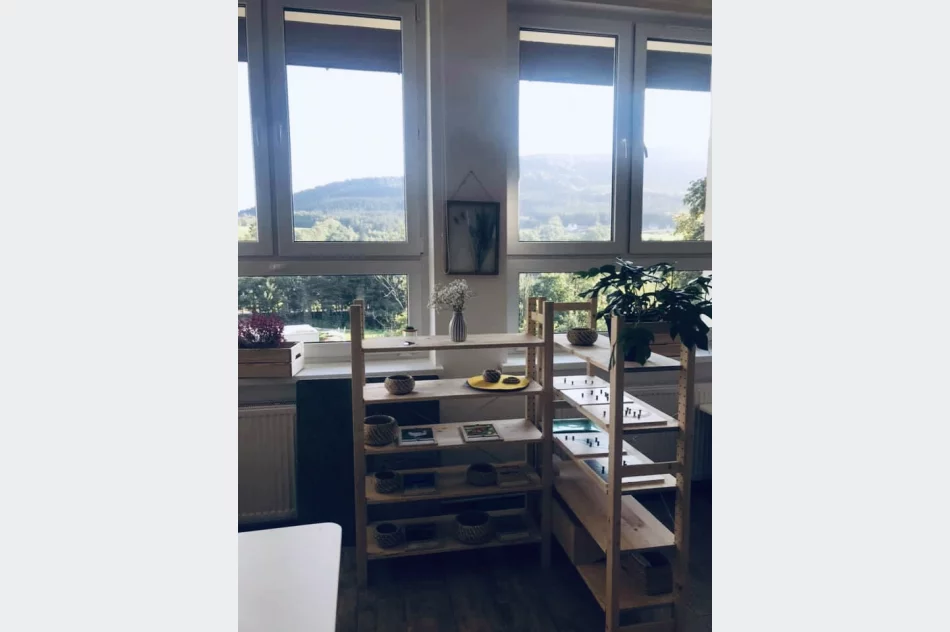 Montessori w Dobrej - nowoczesna alternatywa edukacji dla Twojego dziecka - zdjęcie 3