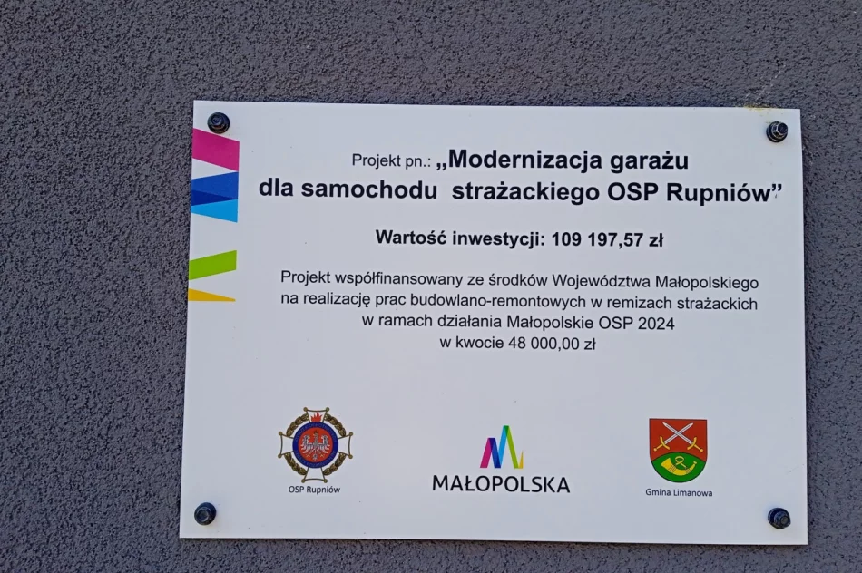 Odbiór garażu dla samochodu strażackiego przez OSP Rupniów - zdjęcie 2