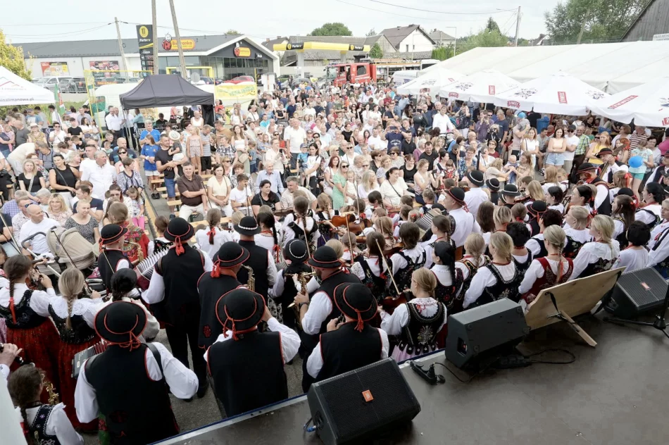 ​Kolejna odsłona festiwalu kultury i tradycji Beskidu Wyspowego (ZDJĘCIA) - zdjęcie 3