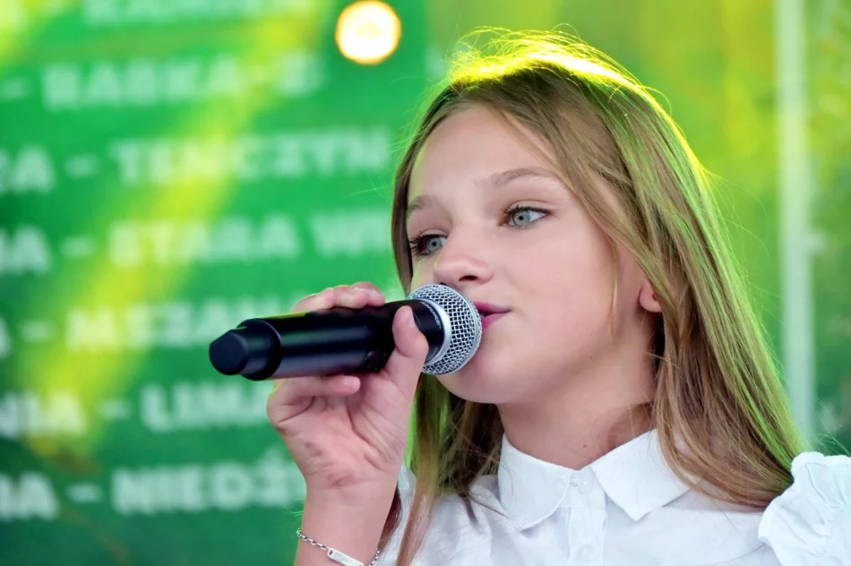 ​Kolejna odsłona festiwalu kultury i tradycji Beskidu Wyspowego (ZDJĘCIA) - zdjęcie 12
